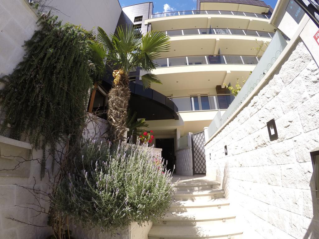 Apartments M Palace Μπούντβα Εξωτερικό φωτογραφία
