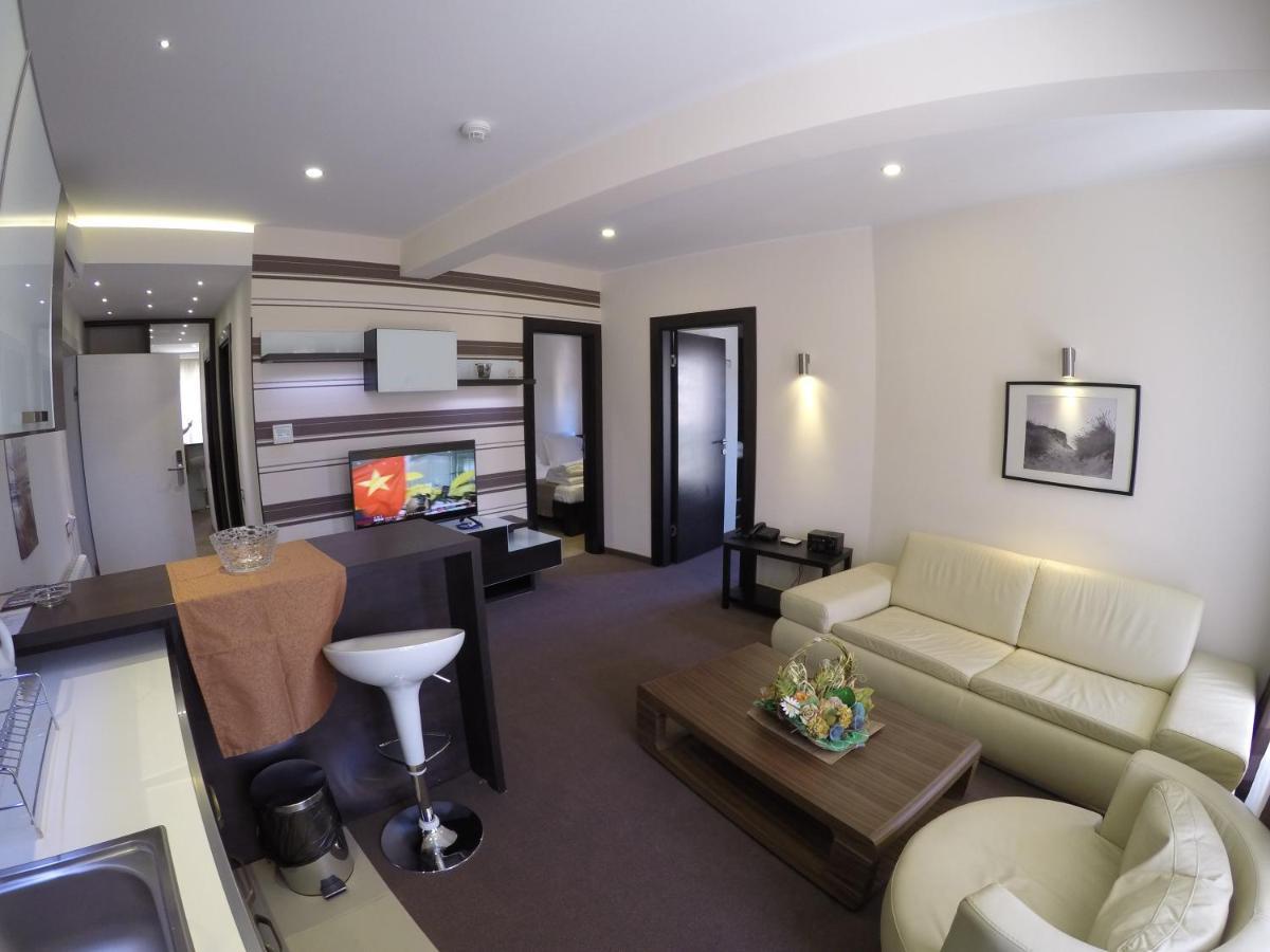 Apartments M Palace Μπούντβα Δωμάτιο φωτογραφία